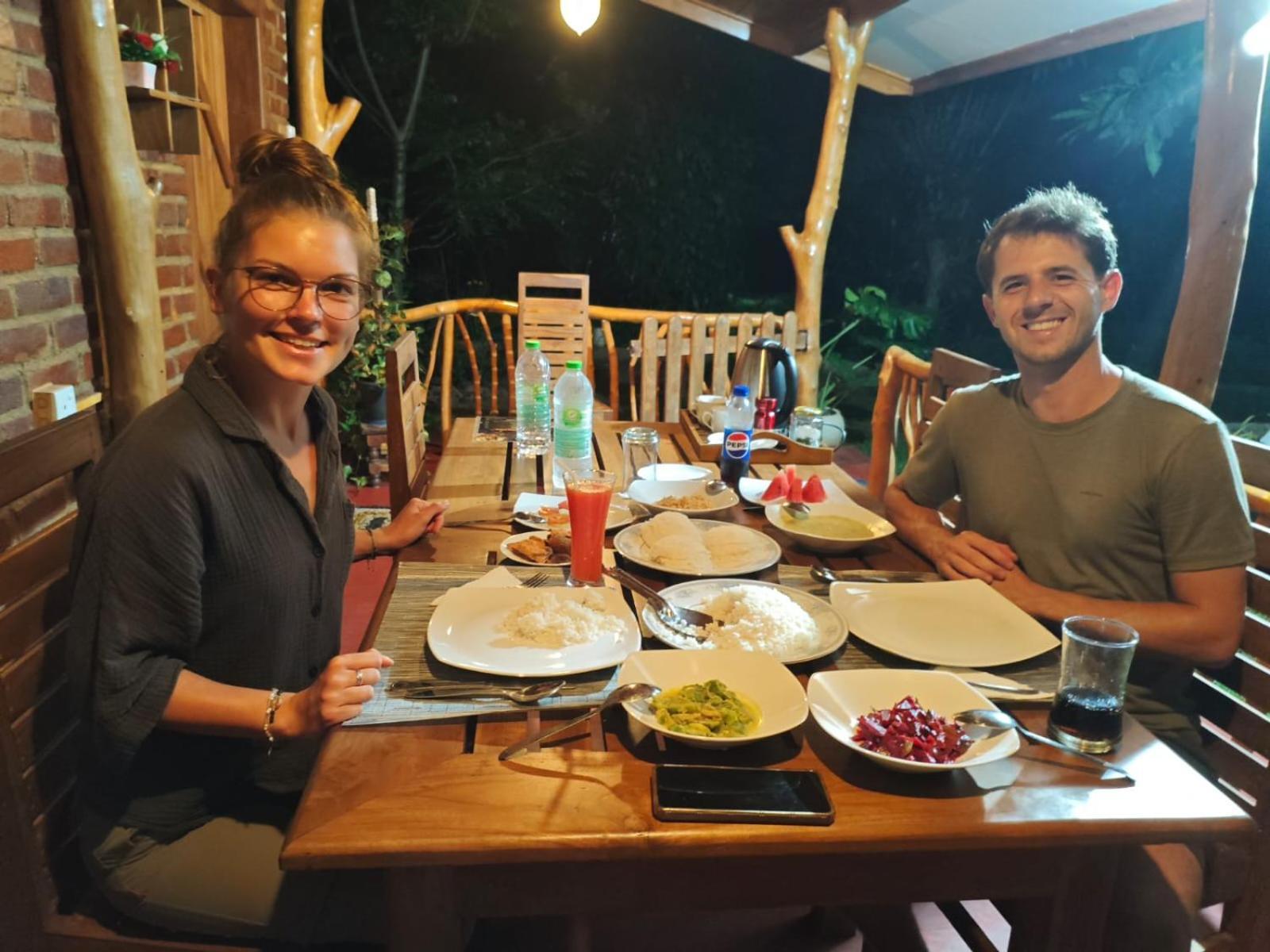 Thought Blooming Hotell Udawalawe Eksteriør bilde